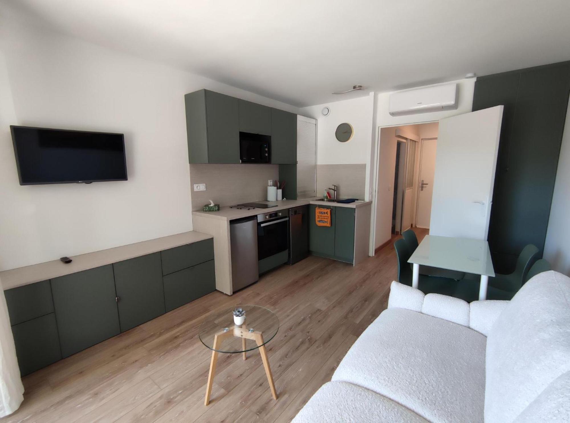Studio Avec Parking Centre-Ville Face A La Gare Plage & Commerces 아르카숑 외부 사진
